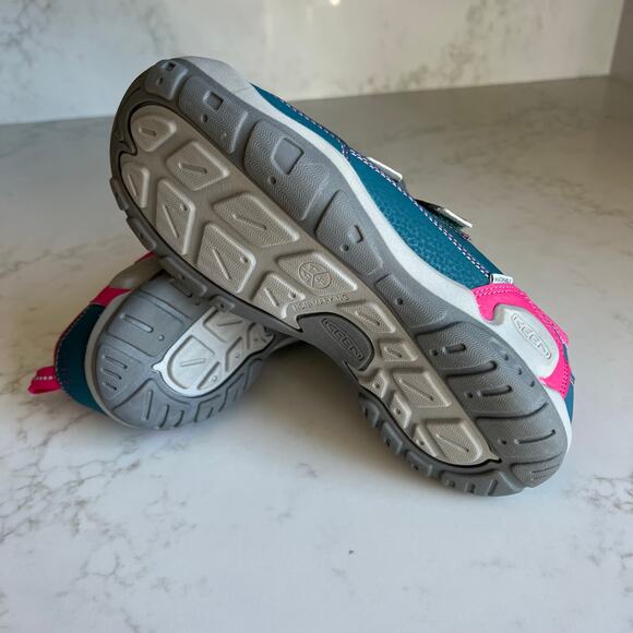 Keen Blue Coral Knotch Hollow Double Strap Sneaker size 5 - Picture 5 of 7